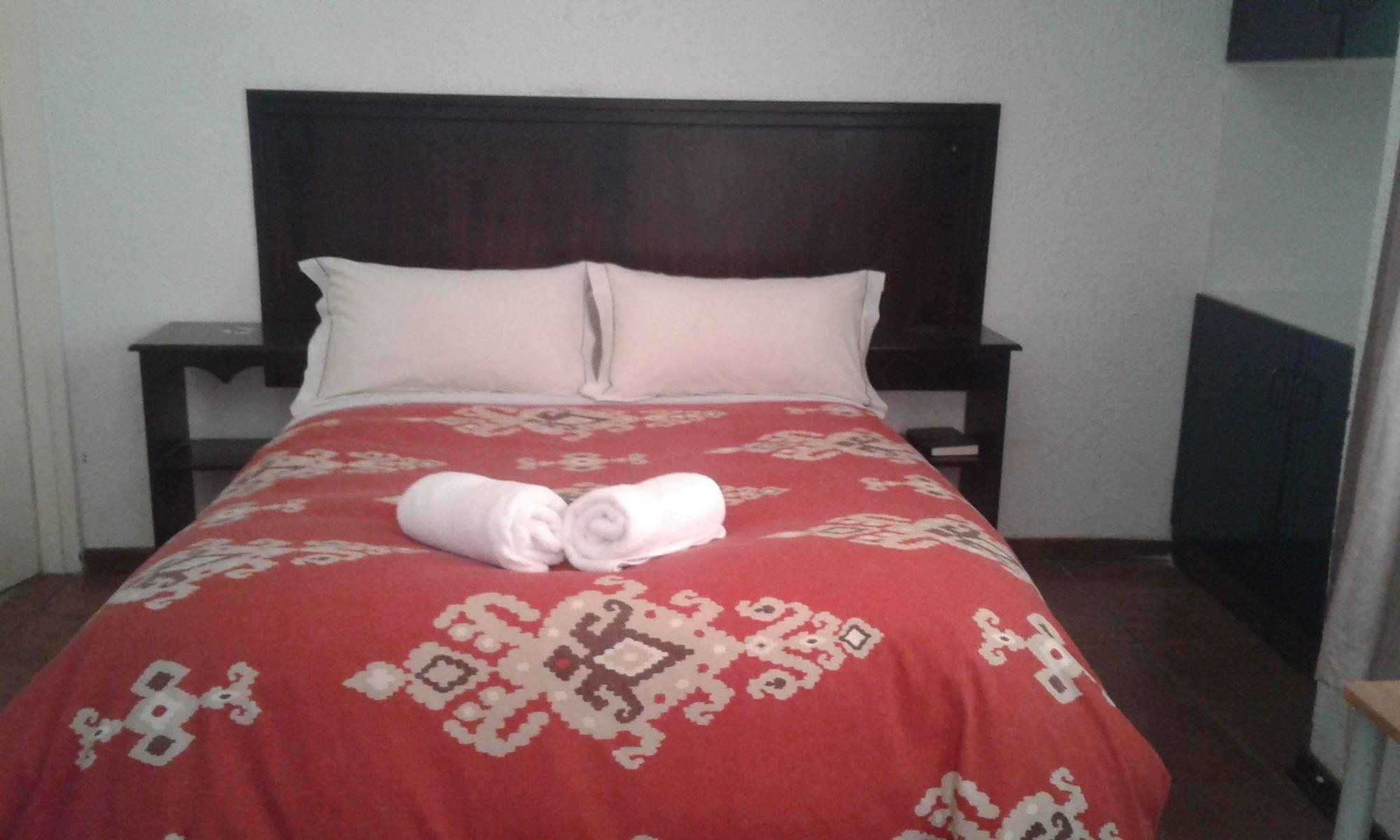 Road View Lodge Francistown Bagian luar foto